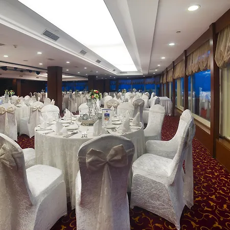 Radisson President Old Town Otel 4*