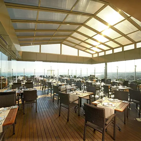 מלון Radisson President Old Town 4*