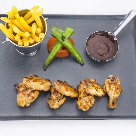 Radisson President Old Town מלון 4*