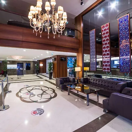 Radisson President Old Town מלון 4*