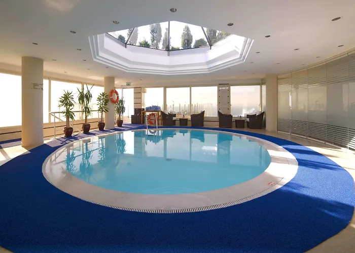 Radisson President Old Town 4*