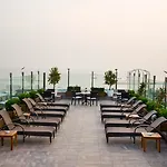 Radisson President Old Town 4*