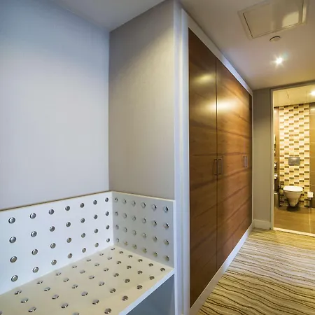 Radisson President Old Town Hotel 4*