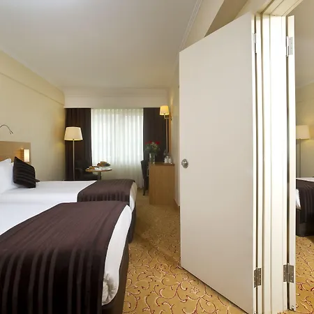 酒店 Radisson President Old Town 4*